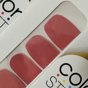 New Color Street “No Way San Jose” Pale Dusty Pink Nail Strips